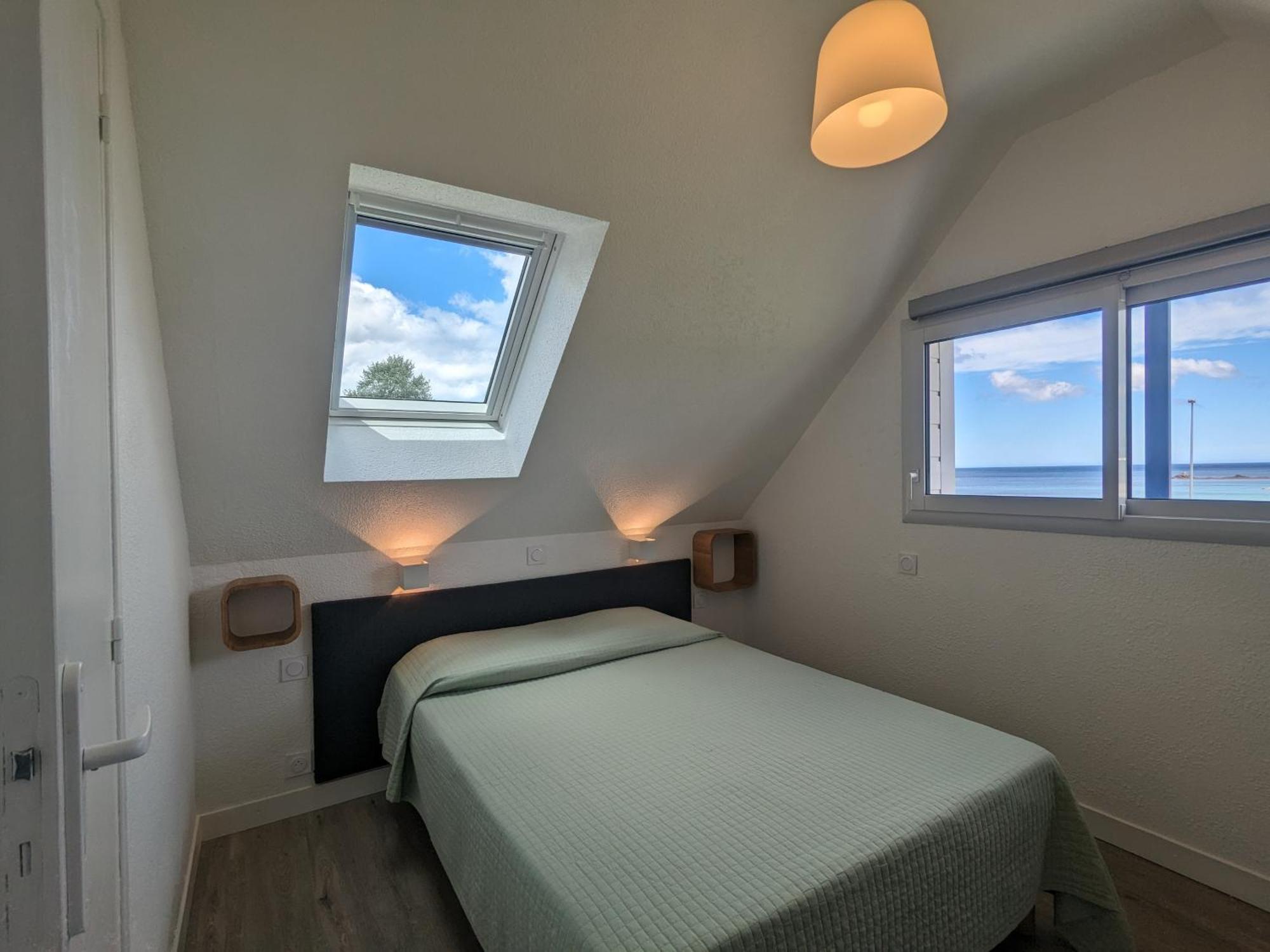 MAISON belle vue mer PISCINE Trévou-Tréguignec Extérieur photo
